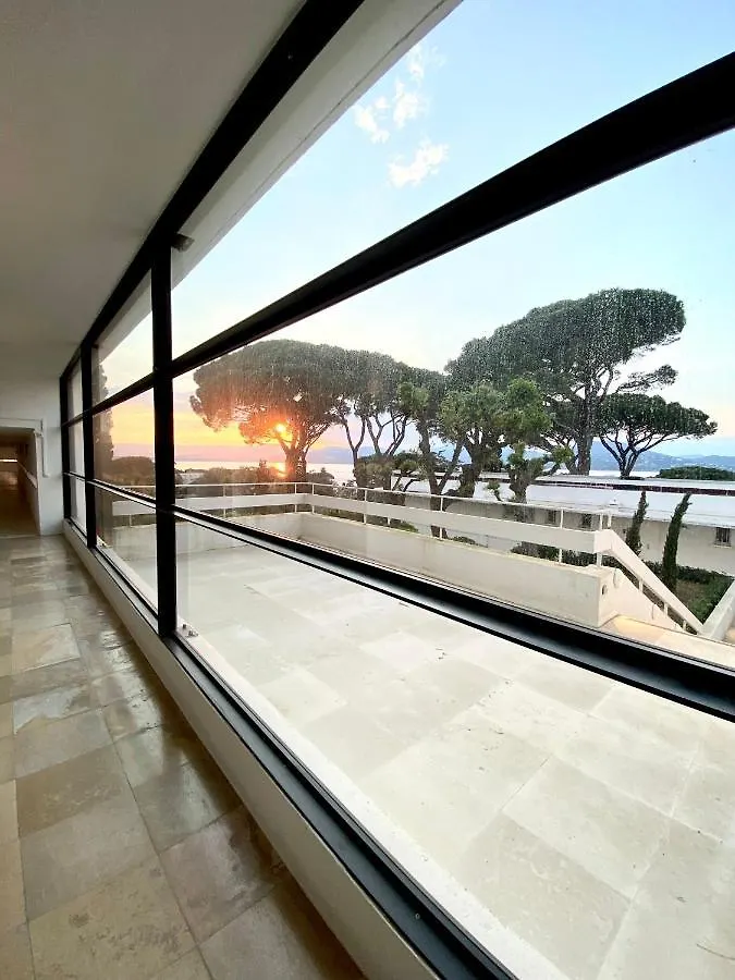 Elegant Studio Et Parking Dans Batiment Historique Saint-Tropez 0*,